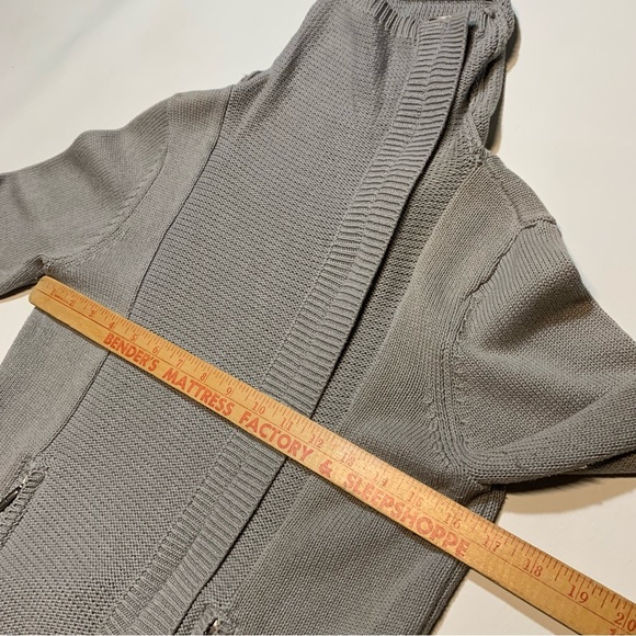 axcess liz claiborne women's soft gray split crew neck full zip sweater Medium - Picture 6 of 8